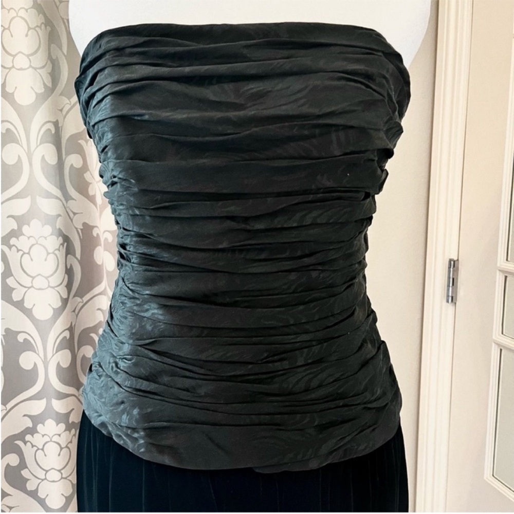 Neiman Marcus Strapless Black Silk and Velvet Dress - Cocktail/Evening - Size 6